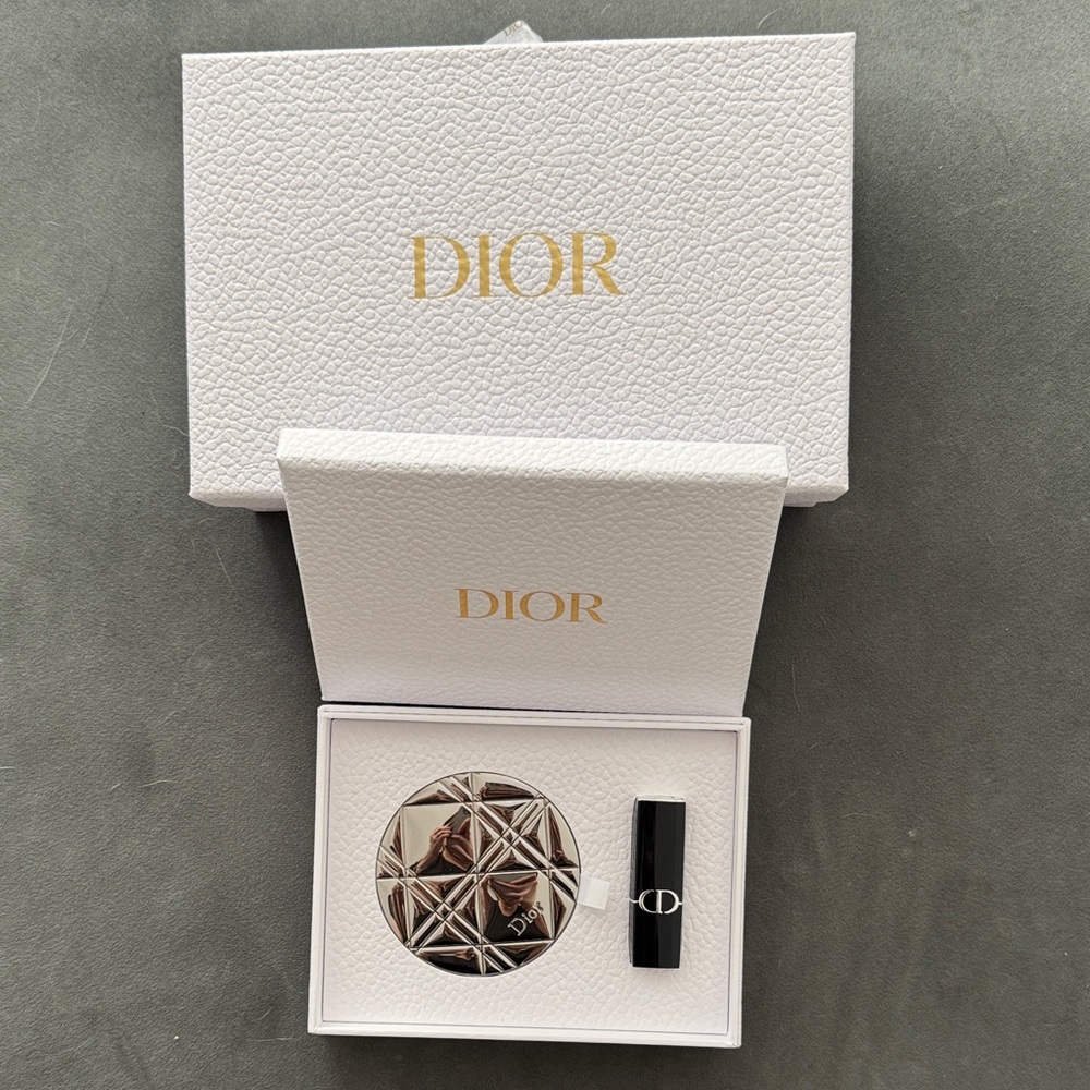 Dior bag mirror and red lipstick Makeup Set